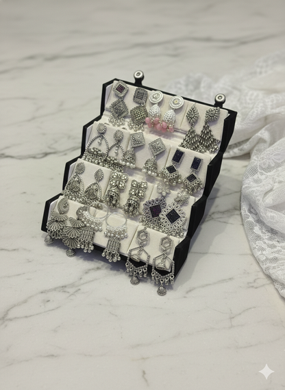 Royal Oxidised Stud Box – 12 Pairs